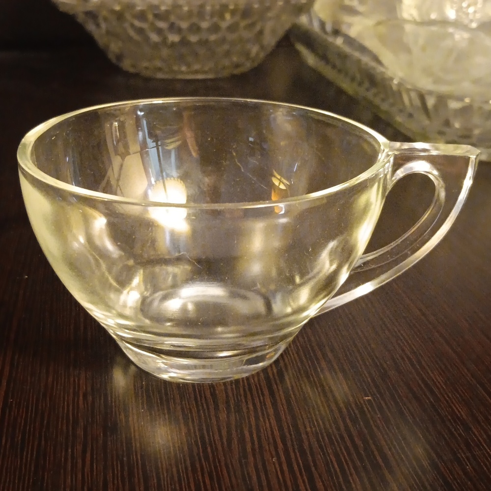 GLASS TEA CUP